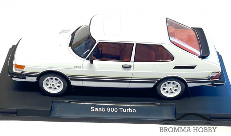 Saab 900 Turbo (1981) - Klicka på bilden för att stänga