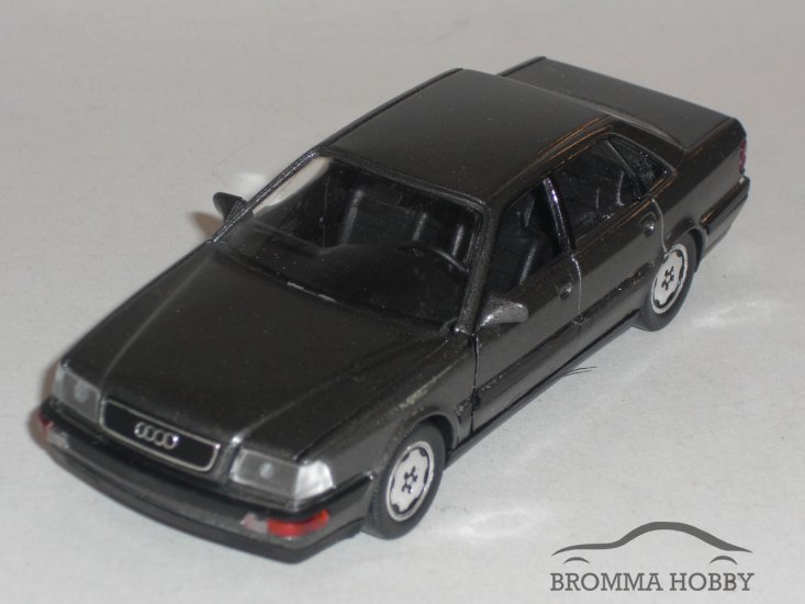 Audi V8 (1988) - Klicka på bilden för att stänga